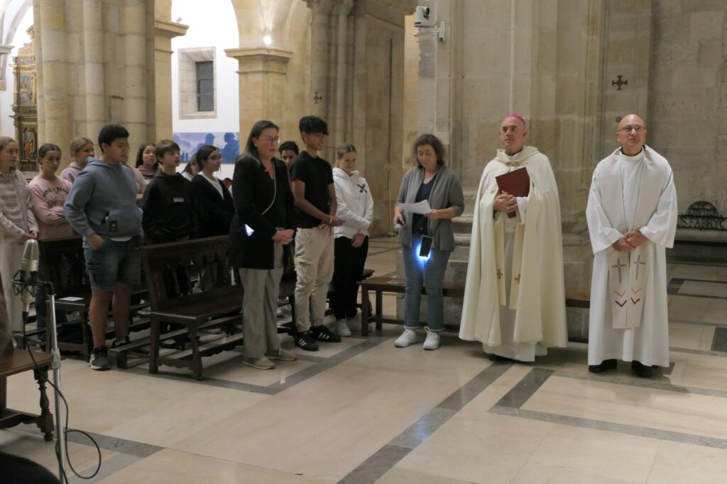 CANTABRIA – Comienza el curso de Pastoral con Jóvenes: oración y curso «Despierta»