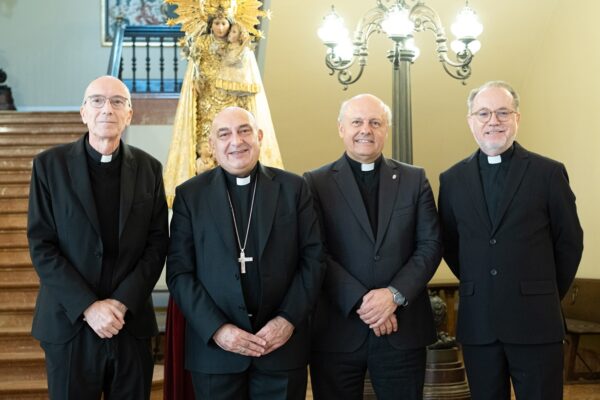 CATÓLICOS EN VALENCIA – El decano Santiago Pons, nuevo canónigo de la Catedral de Valencia
