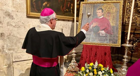 CATÓLICOS EN SEVILLA – Bendición de las nuevas imágenes del beato Torres Padilla