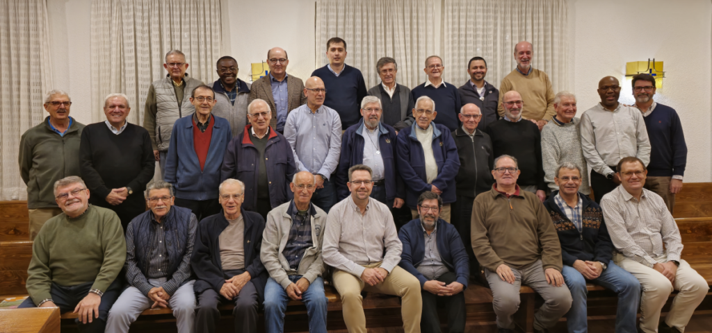 CATÓLICOS EN FERROL – Los superiores de las comunidades claretianas de Santiago se encuentran con el Gobierno Provincial