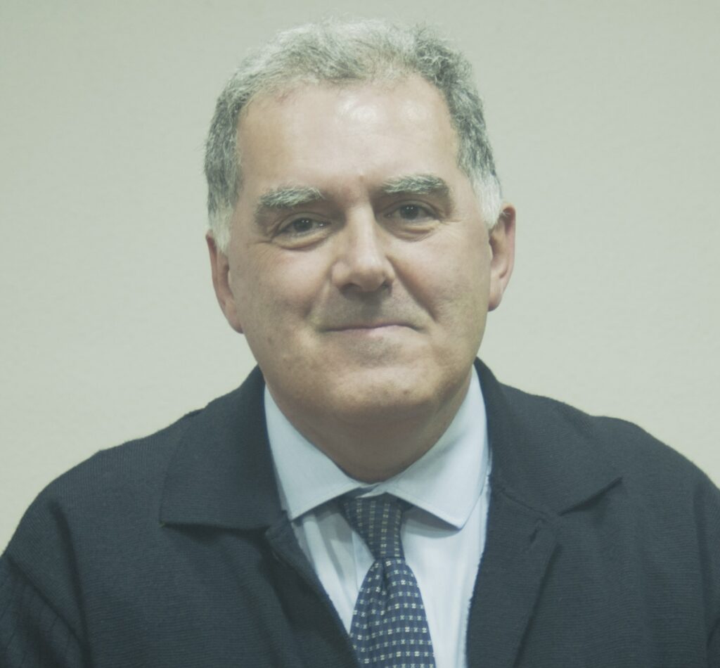 CATÓLICOS EN FERROL – Pedro Belderrain: “Puede caber la tentación de acumularnos todos en el centro, y de ahí la importancia de salir a las periferias”