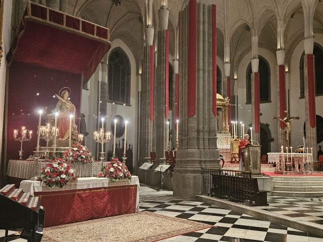 ARZOBISPADO CASTRENSE – La Artillería de Tenerife fiel a su Triduo de preparación de su patrona Santa Bárbara