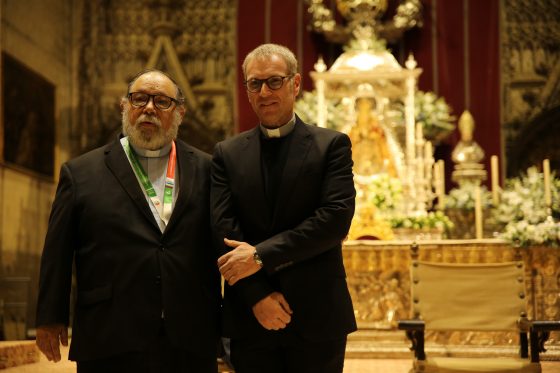 CATÓLICOS EN SEVILLA – Carlos María Galli: “La piedad popular es una manera legítima de vivir la fe, un modo de sentirse parte de la Iglesia y una forma de ser misioneros”