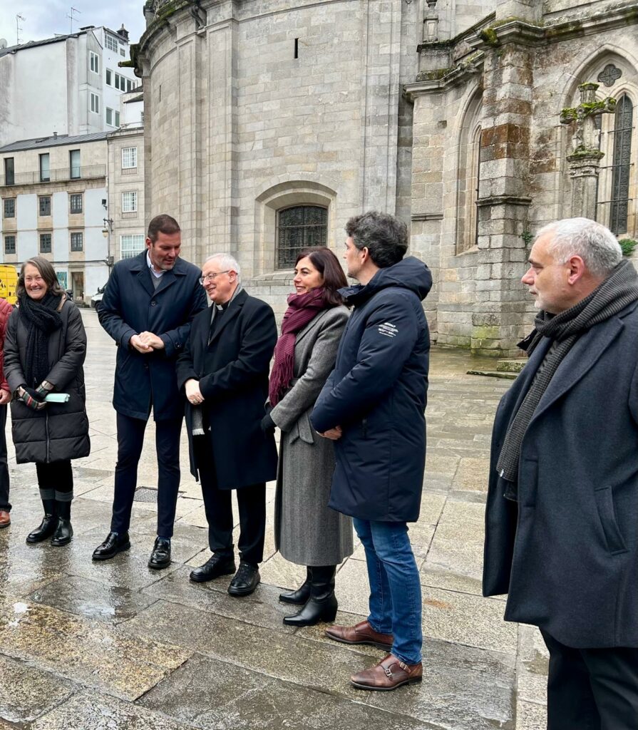 CATÓLICOS DE LUGO – Visita a la catedral ante el comienzo de las obras