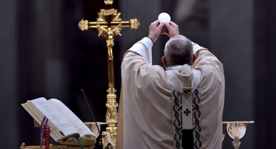 CATÓLICOS EN SEVILLA – Fiestas de precepto y movibles en 2025
