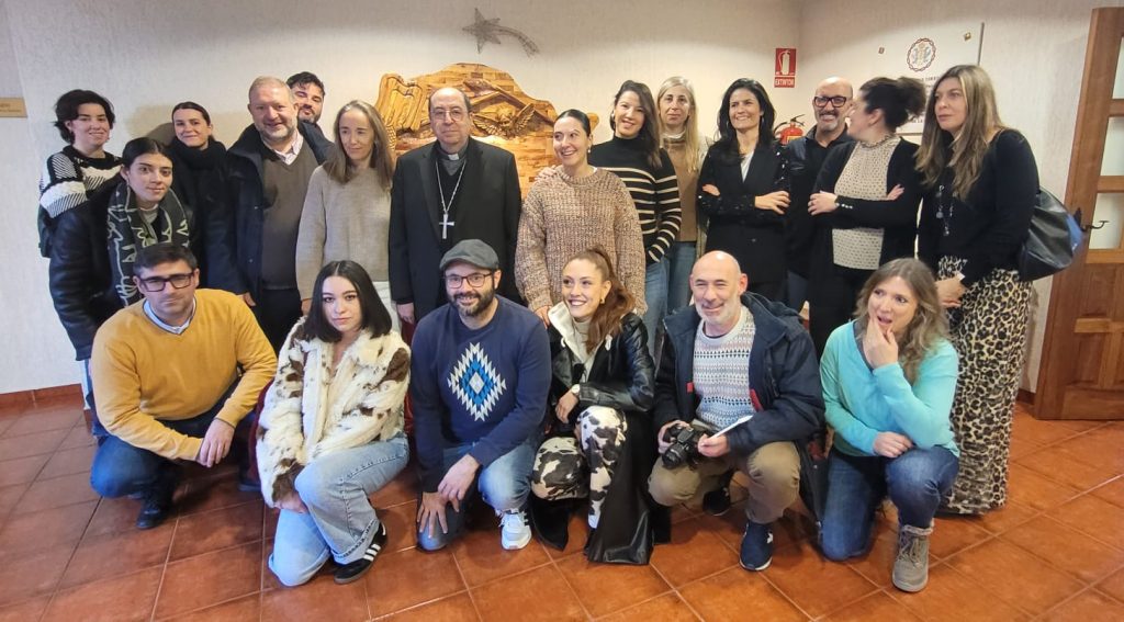 CATÓLICOS EN ÁVILA – Encuentro de Navidad del obispo con los medios de comunicación