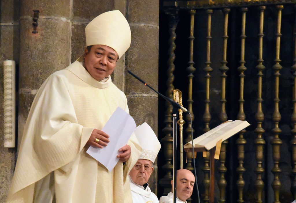 CATÓLICOS EN ÁVILA – El Nuncio destaca en Ávila el papel de la Iglesia en la universidades y colegios: “Donde hay educación, hay evangelización”