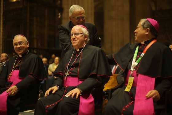 CATÓLICOS EN SEVILLA – Hoy se presenta el libro ‘Sevilla. Magna ciudad de Dios’, un resumen gráfico del Congreso de Hermandades