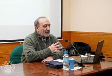 CATÓLICOS EN VALENCIA – Tercera clase del Curso de Teología para miembros de las entidades vinculadas a la Basílica