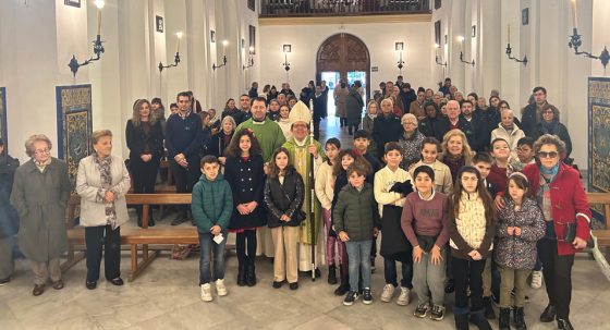 CATÓLICOS EN SEVILLA – Una visita “emotiva, cercana y sencilla” de monseñor Valdivia a la Parroquia de la Divina Pastora de los capuchinos