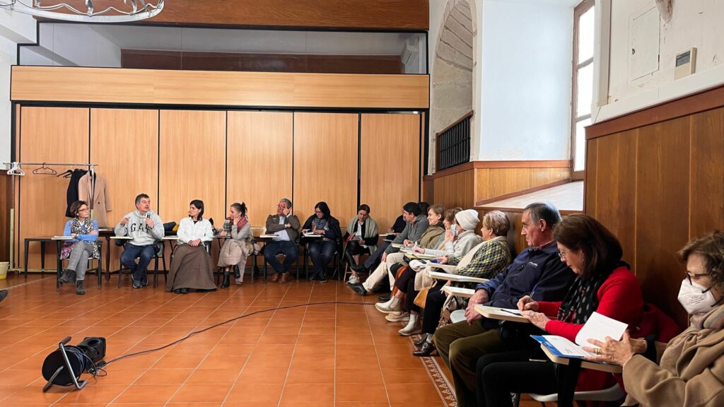 CATÓLICOS EN CANTABRIA – Encuentro de representantes de movimientos y asociaciones laicales