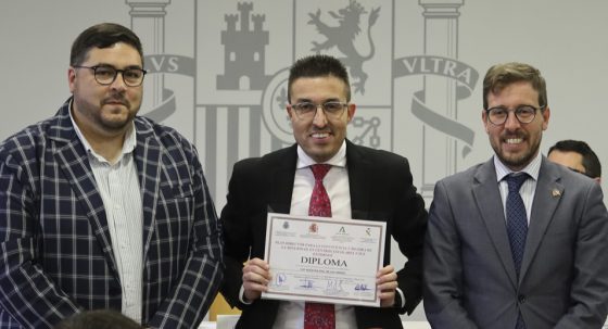 CATÓLICOS EN SEVILLA – El colegio diocesano Ntra. Sra. de las Nieves, de los Palacios y Villafranca, recibe dos reconocimientos a nivel local y provincial