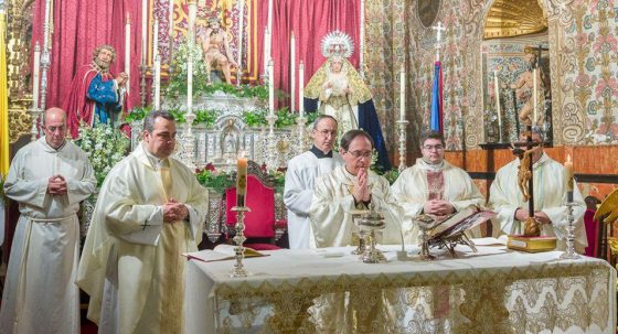 CATÓLICOS EN SEVILLA – Monseñor León clausura el año jubilar de la Hermandad de San Pedro de Estepa