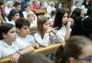 CATÓLICOS EN VALENCIA – Colegios católicos de Valencia oran por la salud del Papa