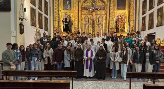 CATÓLICOS EN SEVILLA – Convivencia de jóvenes de la Parroquia de Santiago el Mayor de Écija