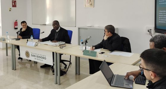 CATÓLICOS EN SEVILLA – Monseñor Madila, arzobispo emérito de Kananga, preside la Jornada de Filosofía de la Facultad de Teología