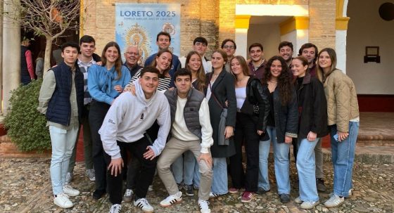 CATÓLICOS EN SEVILLA – Un grupo de jóvenes vinculados a los maristas peregrina a Loreto por el Año Jubilar