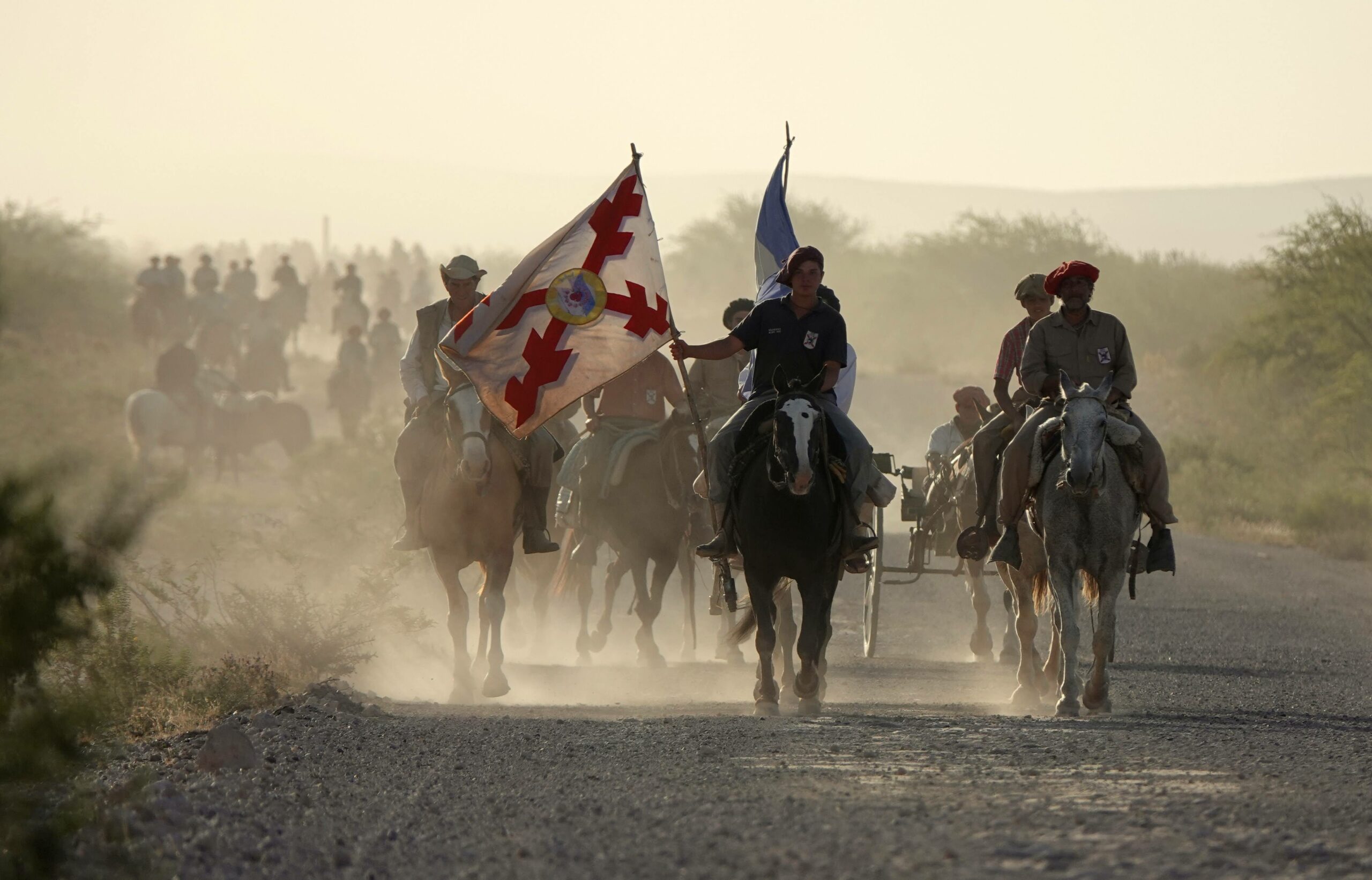 Tradicionalismo – XXV Cabalgata por los Mártires de la Tradición en Pichi Mahuida, la Pampa argentina (Galería de fotos)