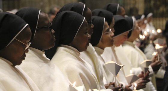 CATÓLICOS EN SEVILLA – Casi 800 consagrados de la Archidiócesis de Sevilla participan en la celebración jubilar de la vida consagrada en la Catedral