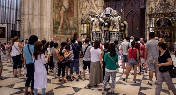 CATÓLICOS EN SEVILLA – Más de 300.000 personas pudieron acceder de forma gratuita a la visita cultural de la Catedral, Giralda e iglesia de El Salvador en 2024
