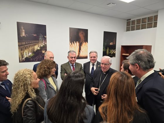 CATÓLICOS EN SEVILLA – El Arzobispo de Sevilla bendice el Centro Social ‘Virgen de la Estrella’