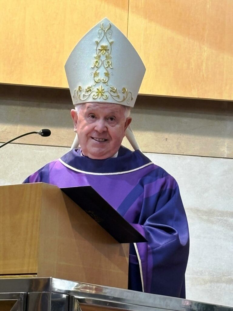 CATÓLICOS EN LA CORUÑA – D.Julián Barrio, Arzobispo Emérito de la Archidiócesis de Santiago de Compostela, clausura la Novena de la Gracia 2025 en honor a San Francisco Javier