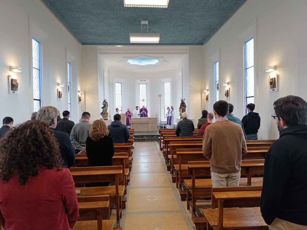 CATÓLICOS DE ASTURIAS – «El ayuno cristiano es aquel que nos invita a prescindir de lo que no nos permite crecer como hijos de Dios»