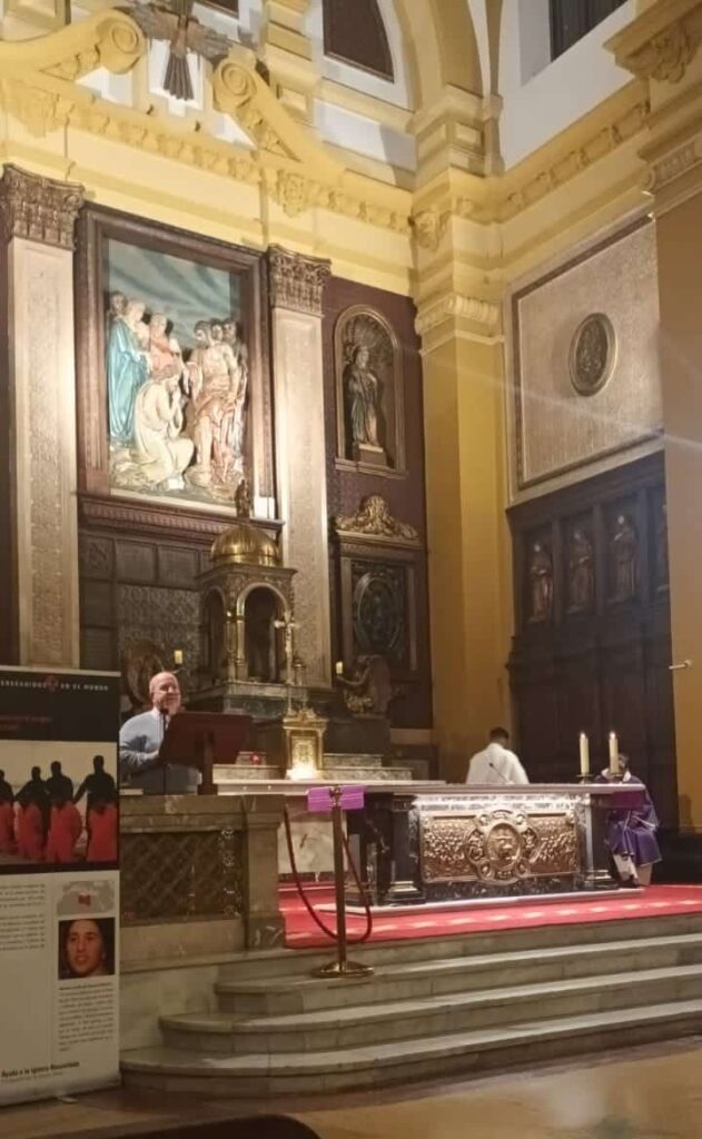 CATÓLICOS DE ASTURIAS – Los Viacrucis de Ayuda a la Iglesia Necesitada, por los cristianos perseguidos