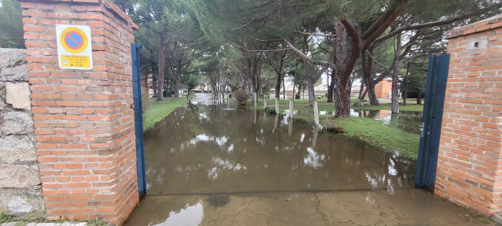 CATÓLICOS EN ÁVILA – Sin luz ni calefacción: las Teresianas del Soto sufren los estragos de las inundaciones en Ávila