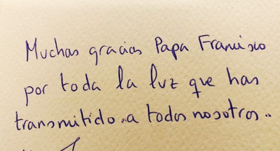 CATÓLICOS EN SEVILLA – “Muchas gracias, papa Francisco, por ayudarnos a vivir el Evangelio”