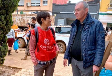 CATÓLICOS EN VALENCIA – Aurora Aranda, directora de Cáritas Valencia: “Francisco ha sido el Papa del diálogo y de la cercanía a los más vulnerables”