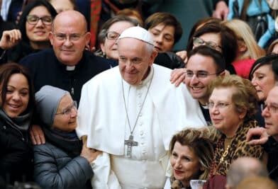 CATÓLICOS EN VALENCIA – Papa del encuentro, del diálogo y de la sinodalidad