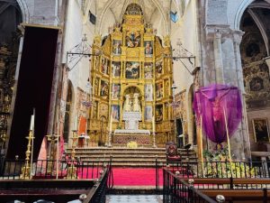 CATÓLICOS EN SEVILLA – HORARIOS CELEBRACINES DE SEMANA SANTA