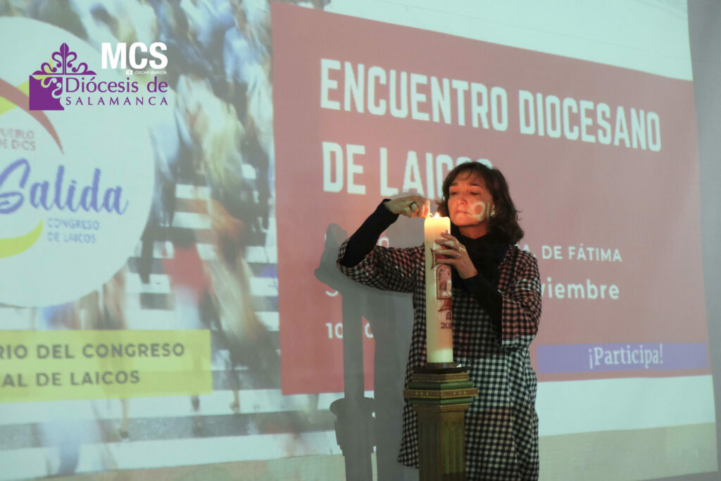 CATÓLICOS EN SALAMANCA – Belén Santamaría: “El laicado es un regalo para el mundo y debemos vivirlo desde la autenticidad”