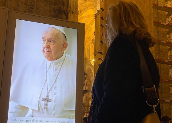 CATÓLICOS EN SEVILLA – La Catedral de Sevilla acogerá la misa funeral por el papa Francisco el lunes 28 a las ocho de la tarde