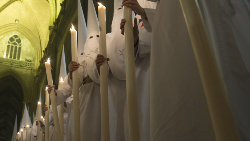 CATÓLICOS EN SEVILLA – Via Sacra: Dignificar las estaciones de penitencia en la Catedral