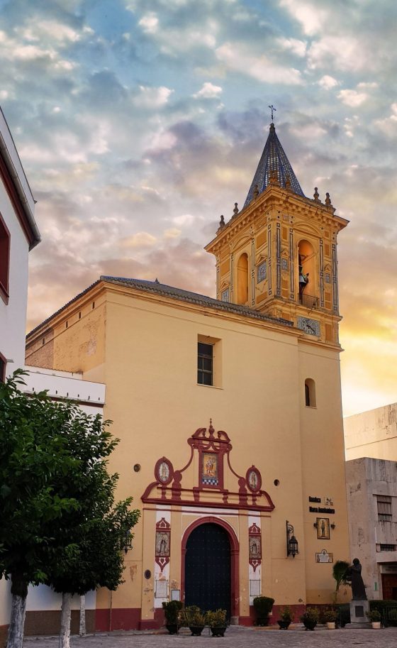 CATÓLICOS EN SEVILLA – Basílica María Auxiliadora. Lugar sagrado jubilar
