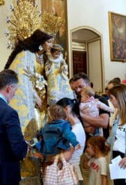 CATÓLICOS EN VALENCIA – Besamanos público a la Virgen de los Desamparados este miércoles, en la Basílica