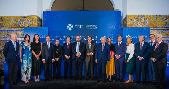 CATÓLICOS EN SEVILLA – Premio de la Universidad CEU Fernando III a las Hermanas de la Cruz