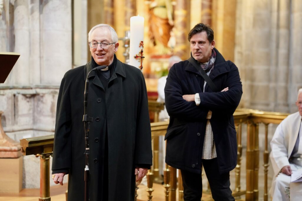 CATÓLICOS DE LUGO – Presentación del nuevo altar de la Catedral