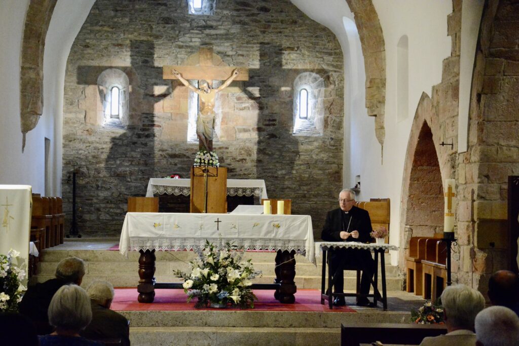 CATÓLICOS DE LUGO – Clausura del Curso Pastoral en O Cebreiro