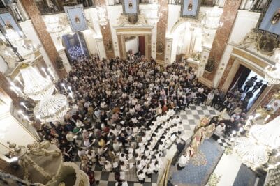CATÓLICOS EN VALENCIA – La Basílica de la Virgen acoge la tradicional Salve solemnísima, presidida por el Arzobispo