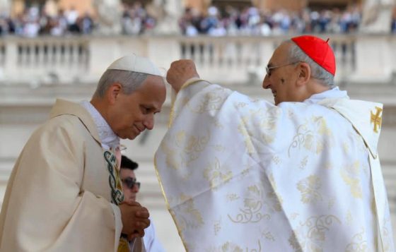 CATÓLICOS EN SEVILLA – El papa León XIV inicia su pontificado: “¡Es la hora del amor!”