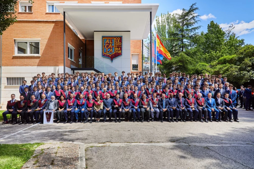 CATÓLICOS EN FERROL – Clausura de Curso en los Colegios Mayores Alcalá y Jaime del Amo