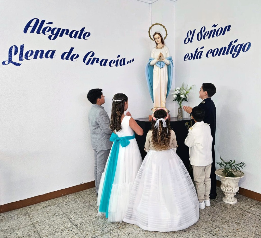 CATÓLICOS EN LA CORUÑA – Primeras Comuniones