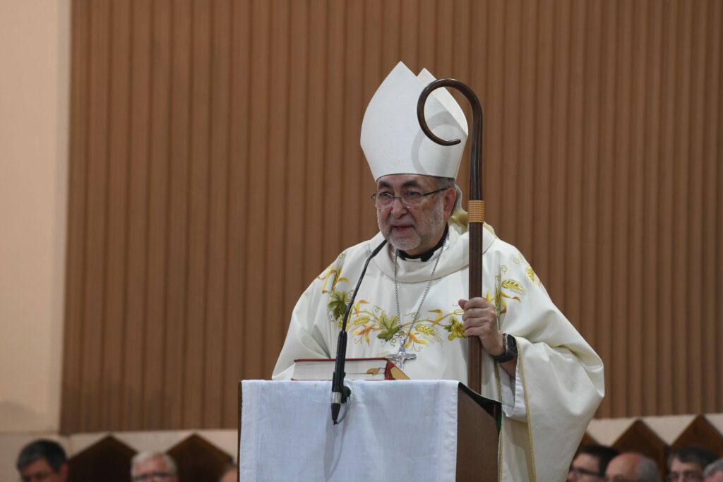 CATÓLICOS DE ASTURIAS – Encuentro de las instituciones caritativas de Iglesia en el Corpus: «Jesús nos amó hasta la entrega total y eso es lo que Él espera de nosotros»