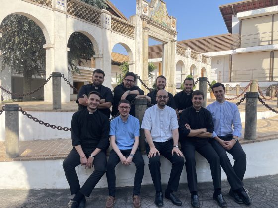 CATÓLICOS EN SEVILLA – Ordenaciones sacerdotales 2025: “Cuando le dices sí, el Señor cambia toda tu vida”