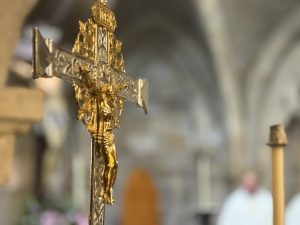 CATÓLICOS EN CANTABRIA – La esperanza y la alegría, de nuevo protagonistas en la peregrinación jubilar del arciprestazgo de Nª Sra. de Montesclaros