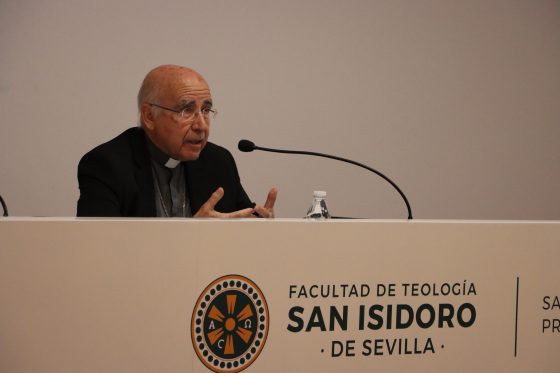CATÓLICOS EN SEVILLA – Fiesta de Jesucristo, Sumo y Eterno Sacerdote: “El sacerdocio cristiano es una prueba del amor de Dios”