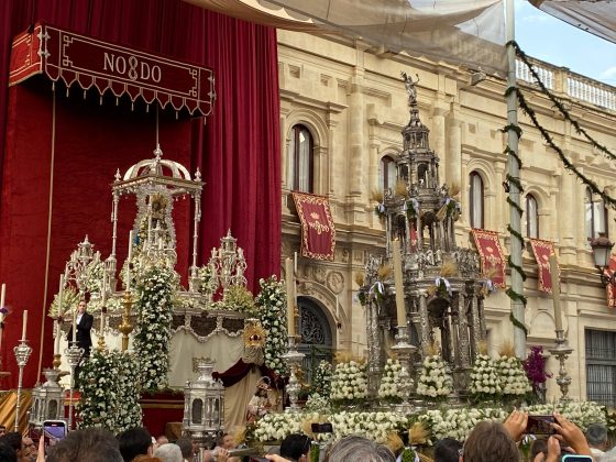 CATÓLICOS EN SEVILLA – Mons. Saiz en la solemnidad del Corpus Christi: “La Eucaristía es la fuente y culmen de toda la vida cristiana”